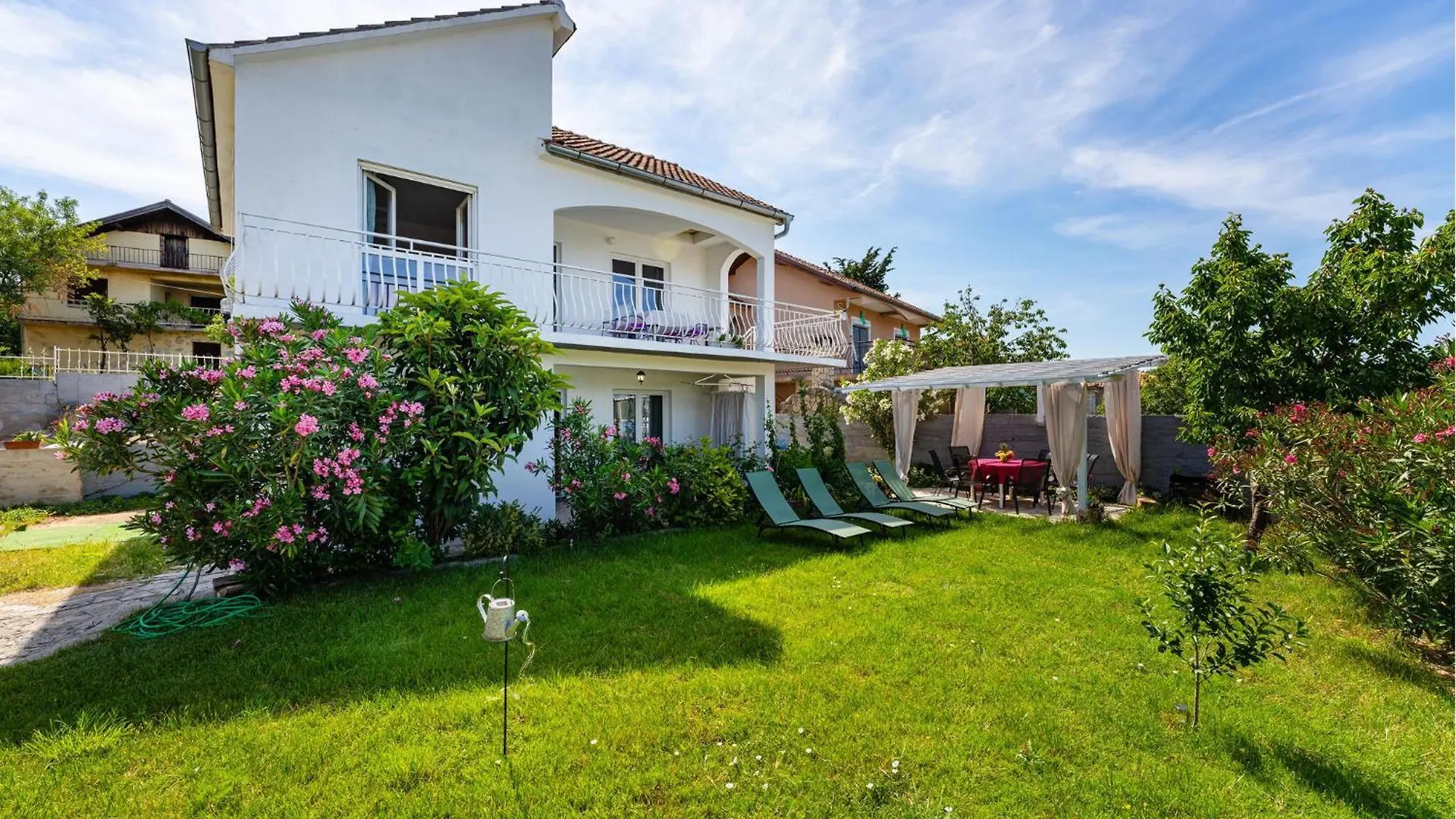 Lovely Home In Gornji Karin With Wifi Casa vacanze
