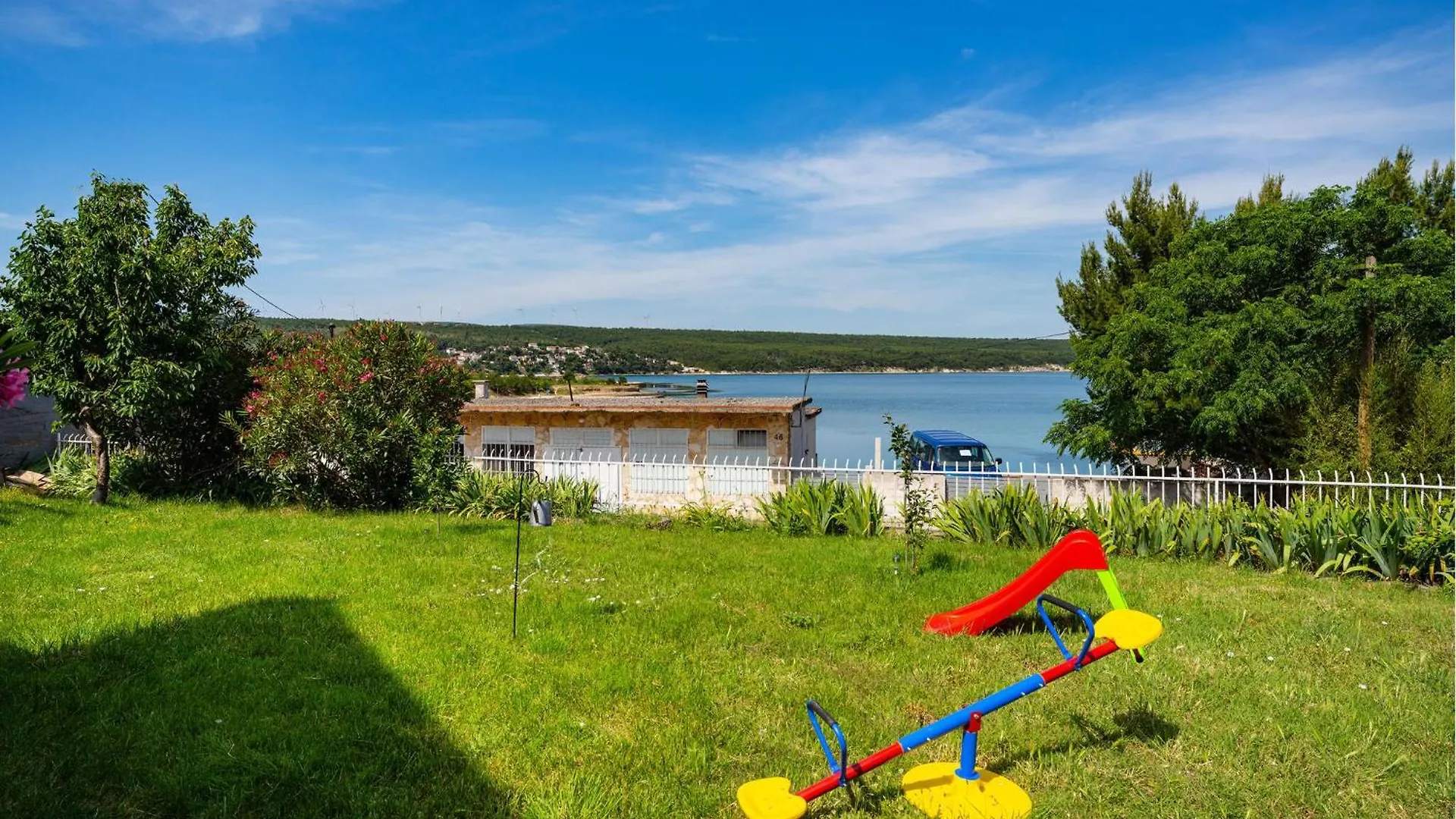 Lovely Home In Gornji Karin With Wifi